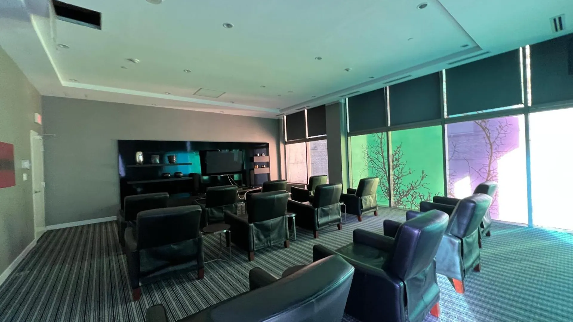 Murano Condos - Bay & College - Fully Equipped Downtown Toronto Condo 0*,  Canada